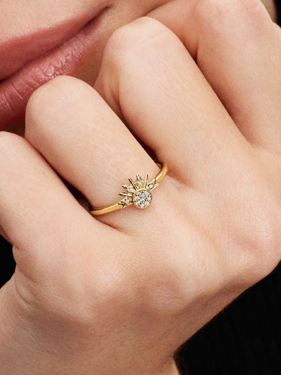 Pandora Celestial Sparkling Sun Ring 14k gold plating