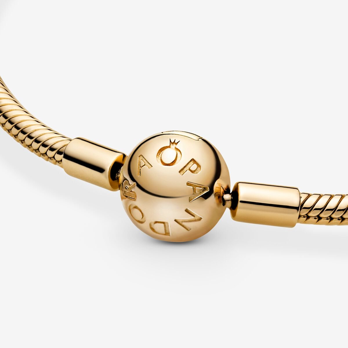 Pandora Moments Snake Chain Bracelet Gold Plated