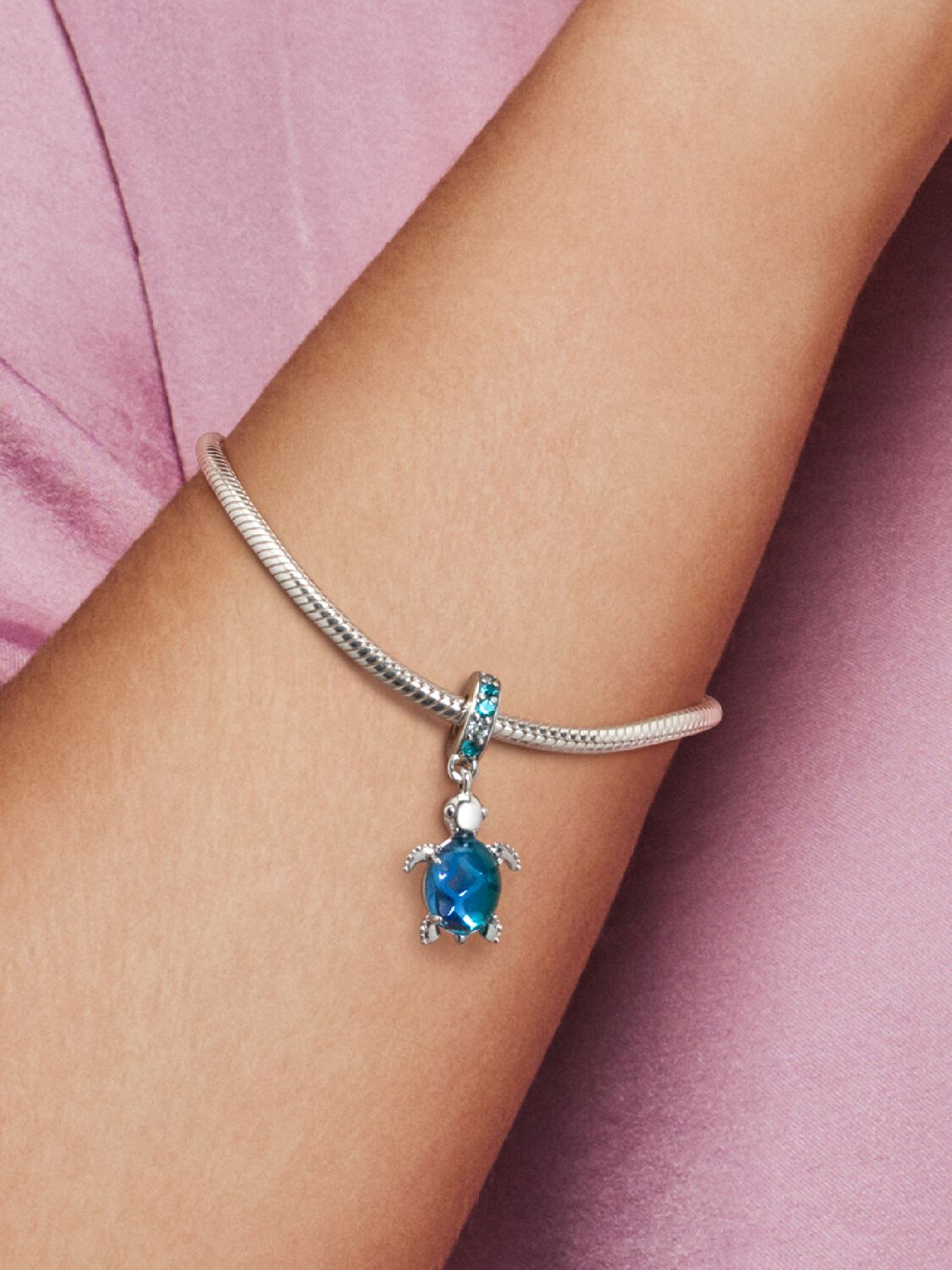 Pandora Murano Glass Sea Turtle Dangle Charm 798939C01