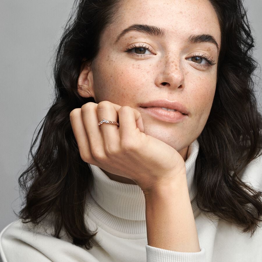 Pandora Regal Rose Gold Swirl Tiara Ring