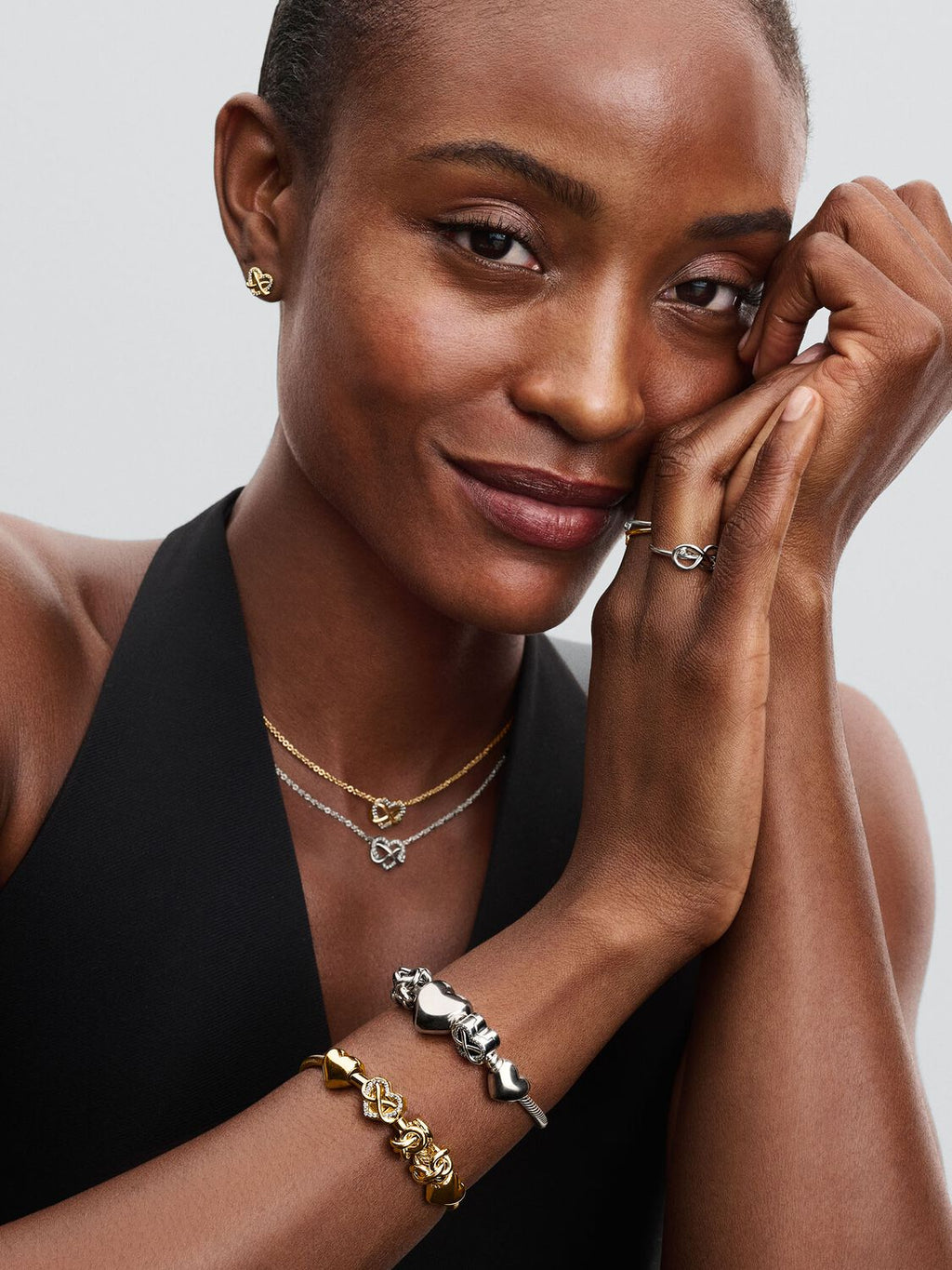 Pandora Sparkling Infinity Heart Clasp Snake Chain Bracelet Gold